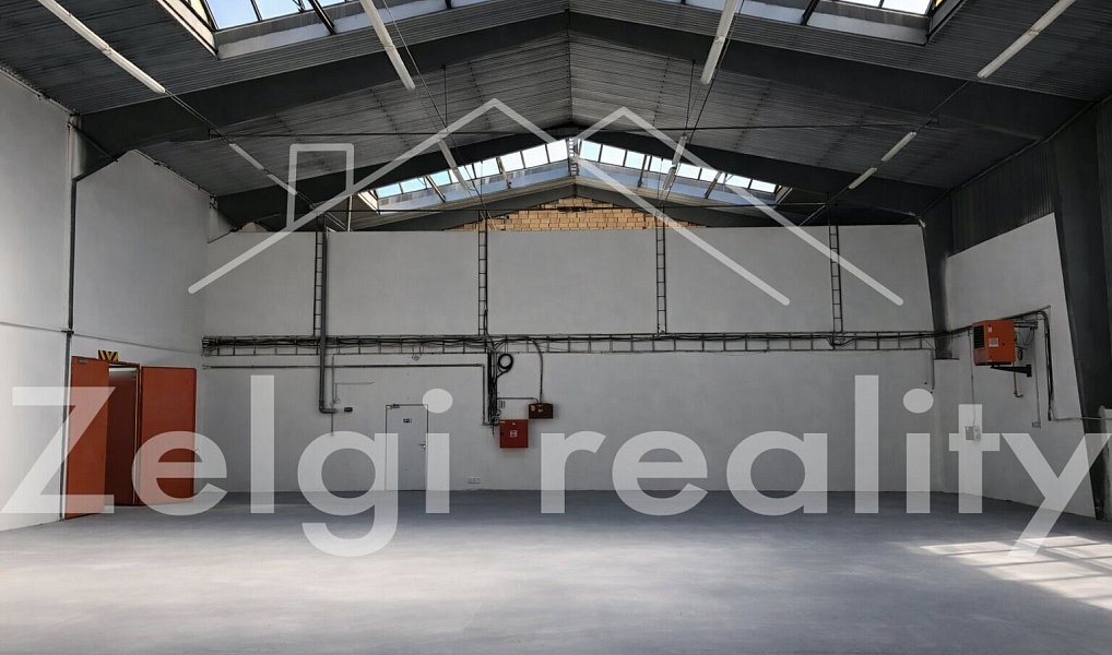 Pronájem skladovacích prostor 1 705 m², Břeclav – náhled fotky 2