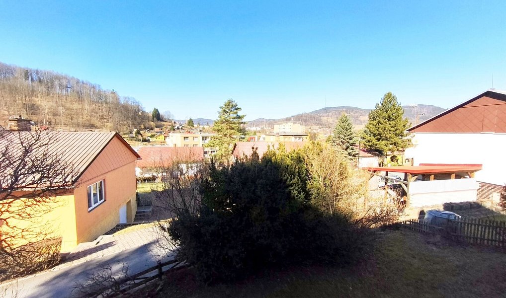 Prodej domu 200 m² s pozemkem 579 m², Jeseník – náhled fotky 13