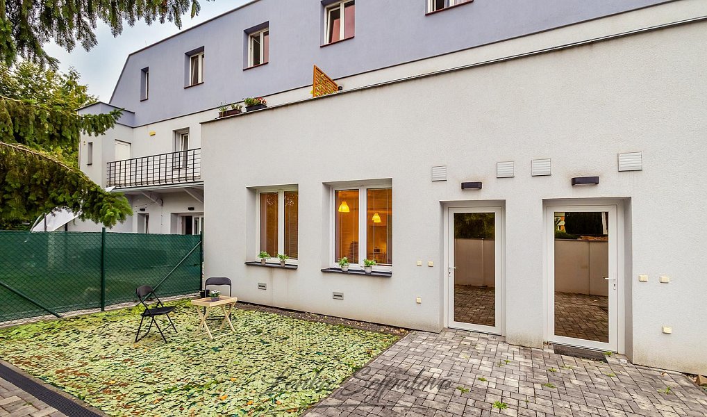 Prodej bytu 1+kk 45 m², Pardubice – náhled fotky 9
