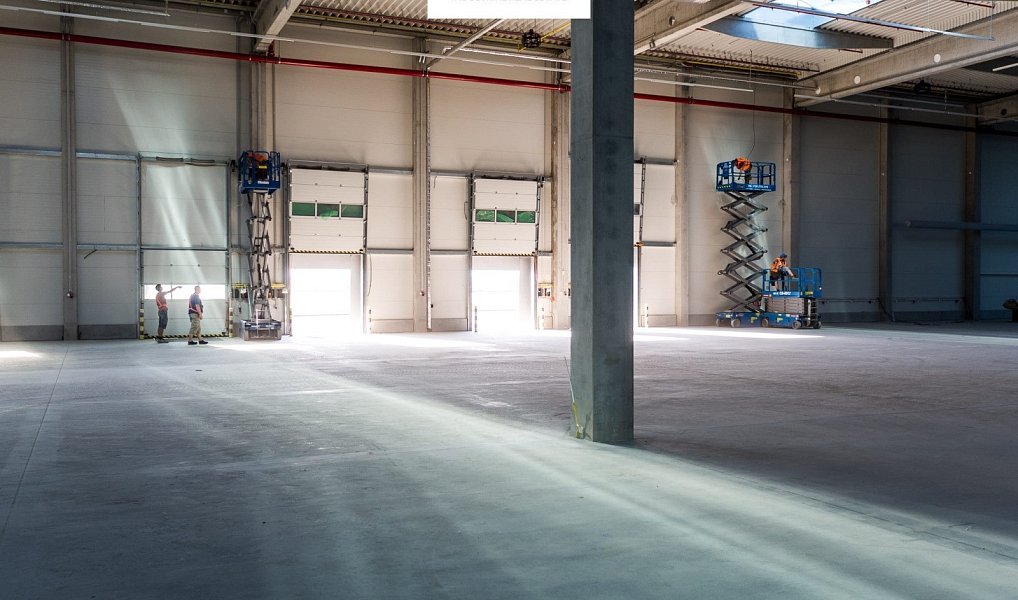 Pronájem výrobních prostor 4 836 m², Blučina – náhled fotky 6