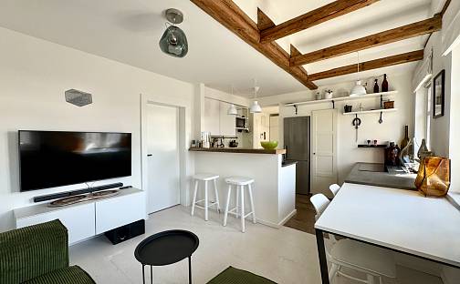 Prodej bytu 3+kk 73 m², Železná, Liberec - Liberec I-Staré Město