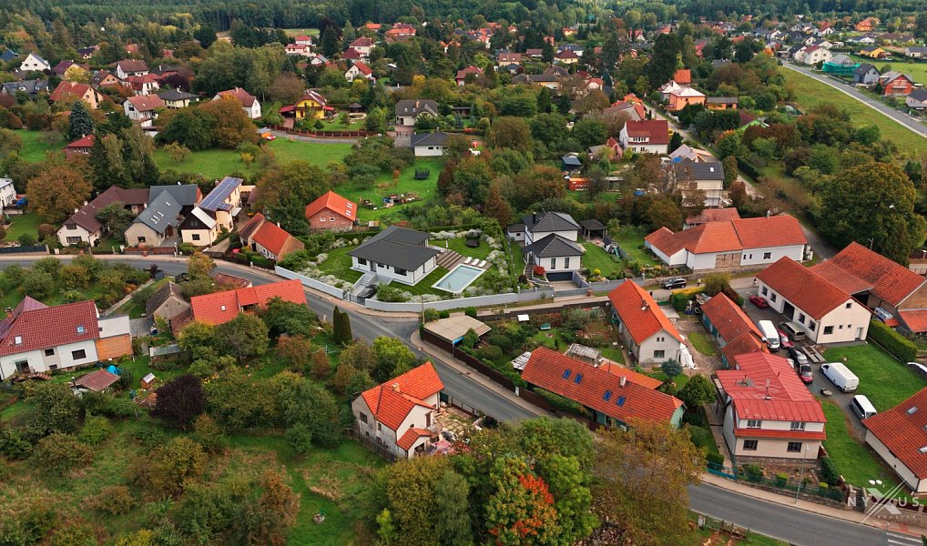 Prodej domu 343 m² s pozemkem 1 145 m², Struhařov – náhled fotky 7