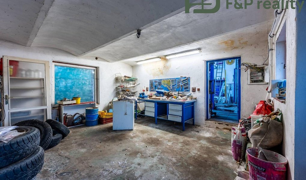 Prodej domu 100 m² s pozemkem 1 266 m², Hradčany – náhled fotky 3