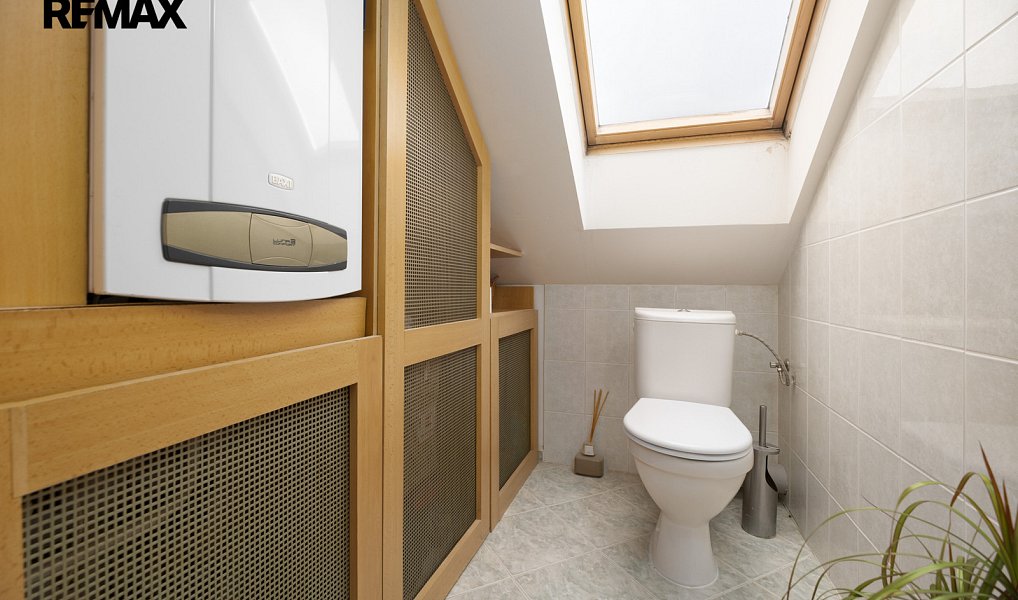 Prodej komerčního objektu (jiného typu) 140 m², Ostrava – náhled fotky 19
