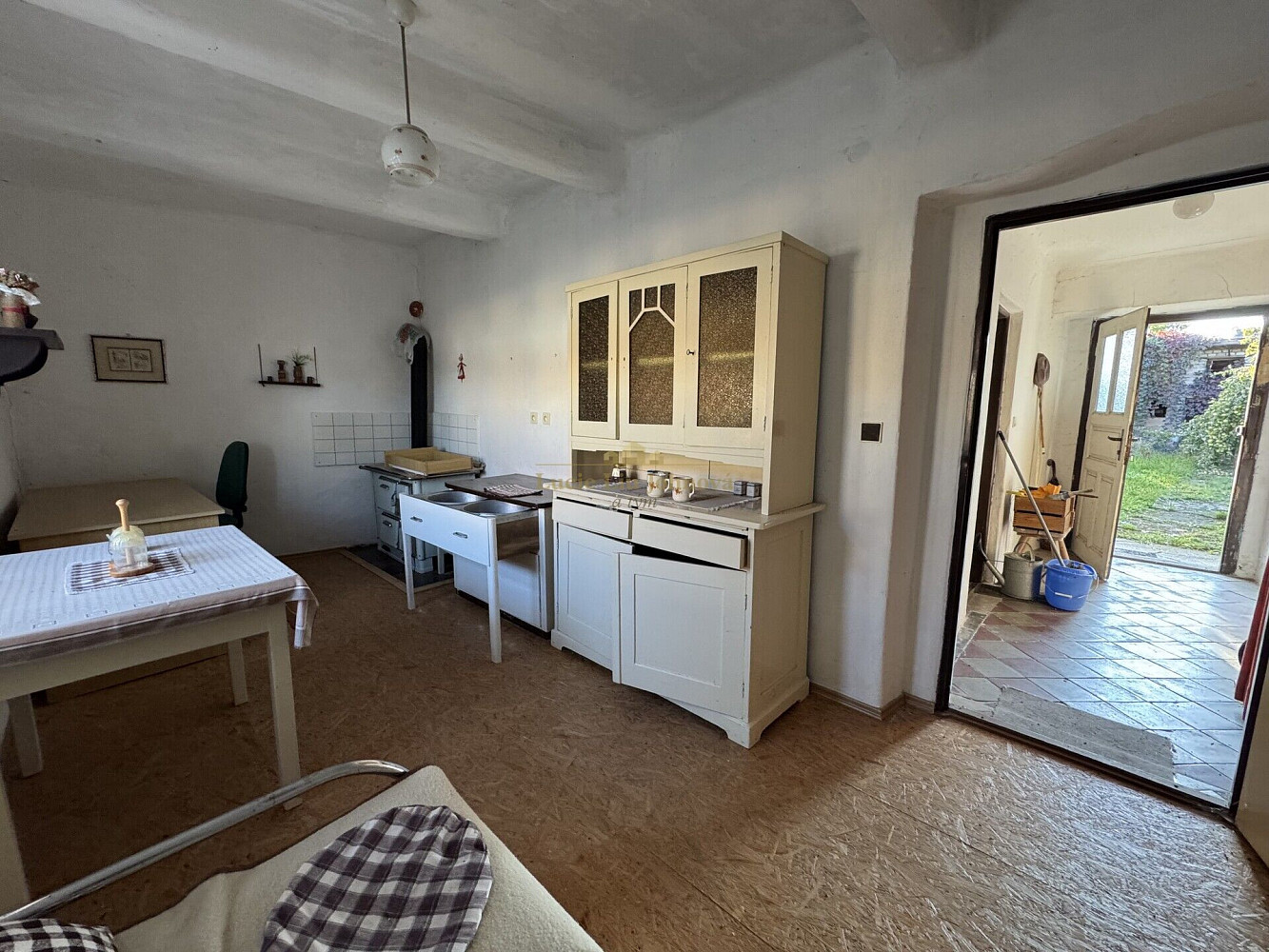 Prodej domu 70 m² s pozemkem 404 m² — photo 2
