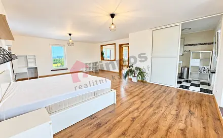 Pronájem bytu 2+kk 98 m², Vlašim - Bolina, okres Benešov