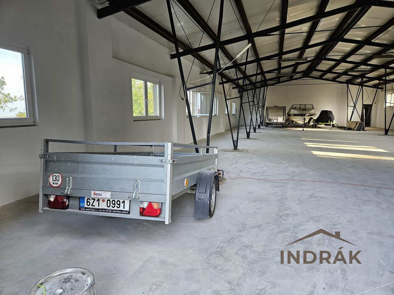 Pronájem výrobních prostor 347 m² – fotografie 3
