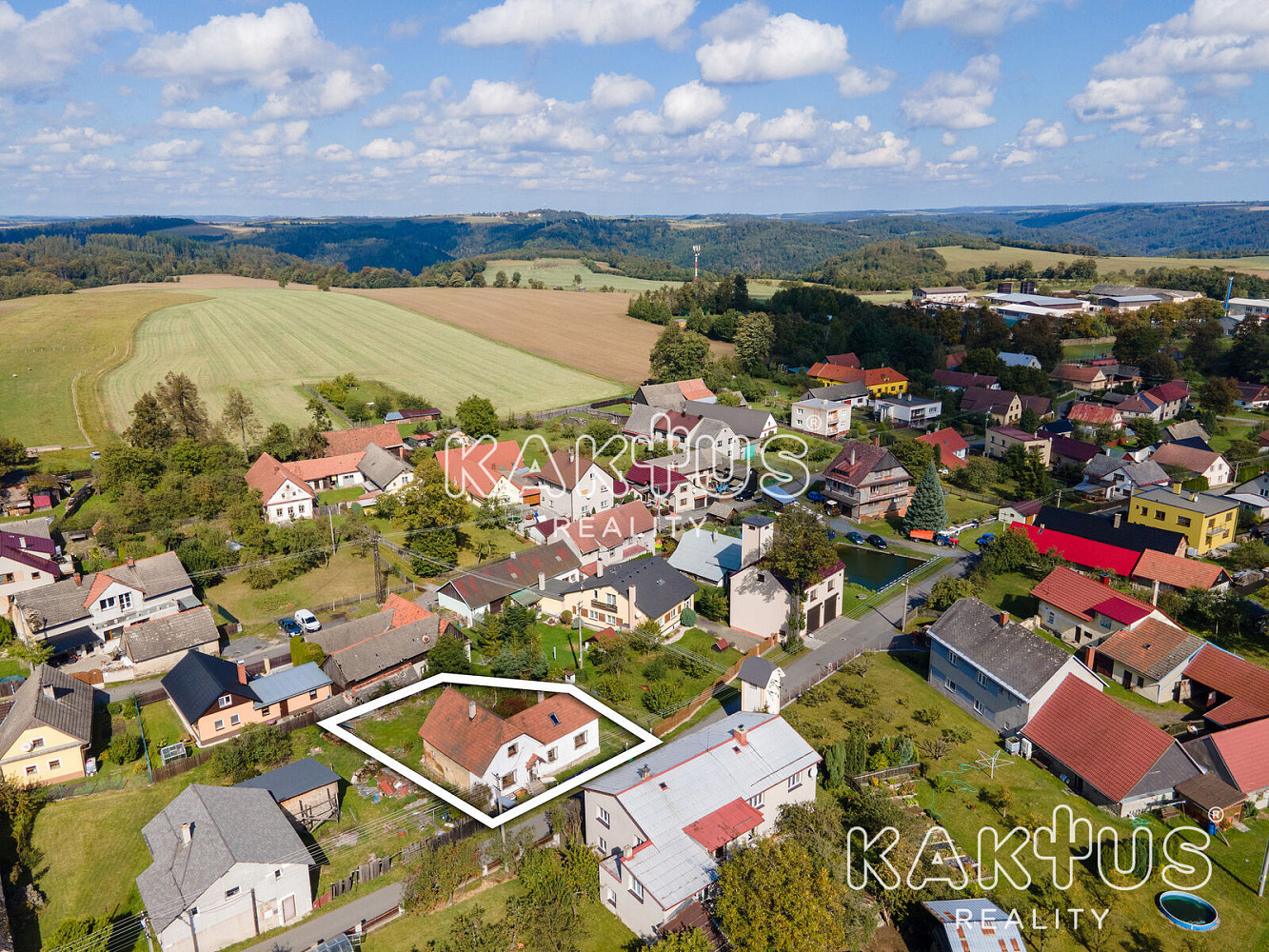 Prodej domu 109 m² s pozemkem 504 m² – fotografie 2
