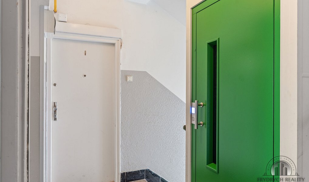 Prodej bytu 3+1 75 m², Praha – náhled fotky 20