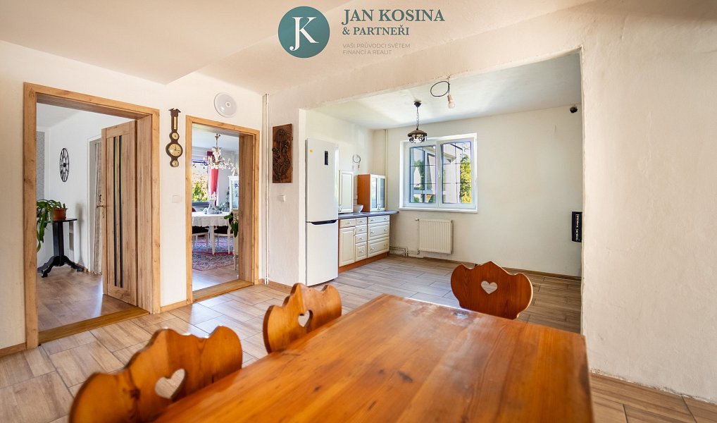 Prodej domu 235 m² s pozemkem 783 m², Budyně nad Ohří – náhled fotky 3