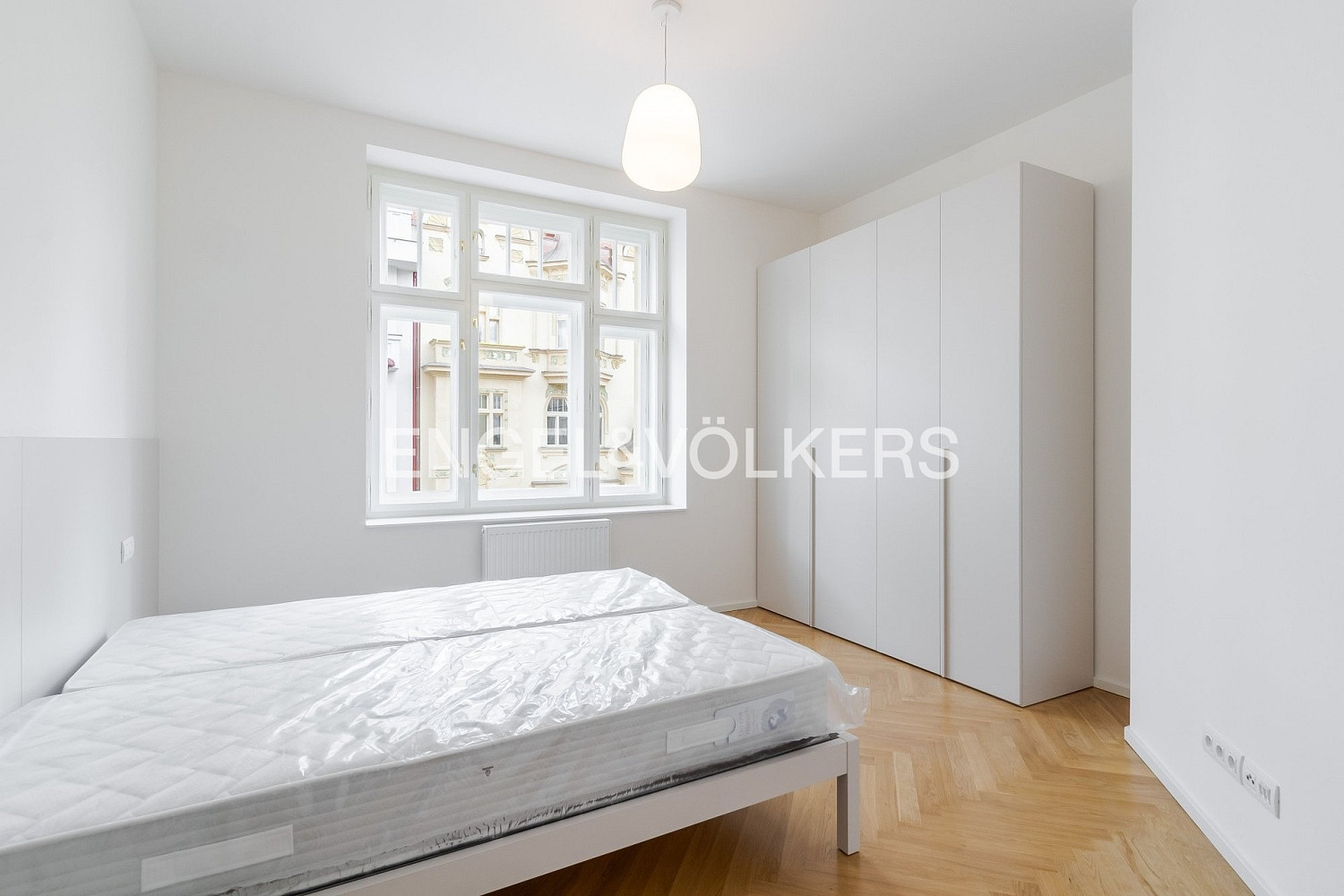 Pronájem bytu 3+kk 90 m² — photo 3