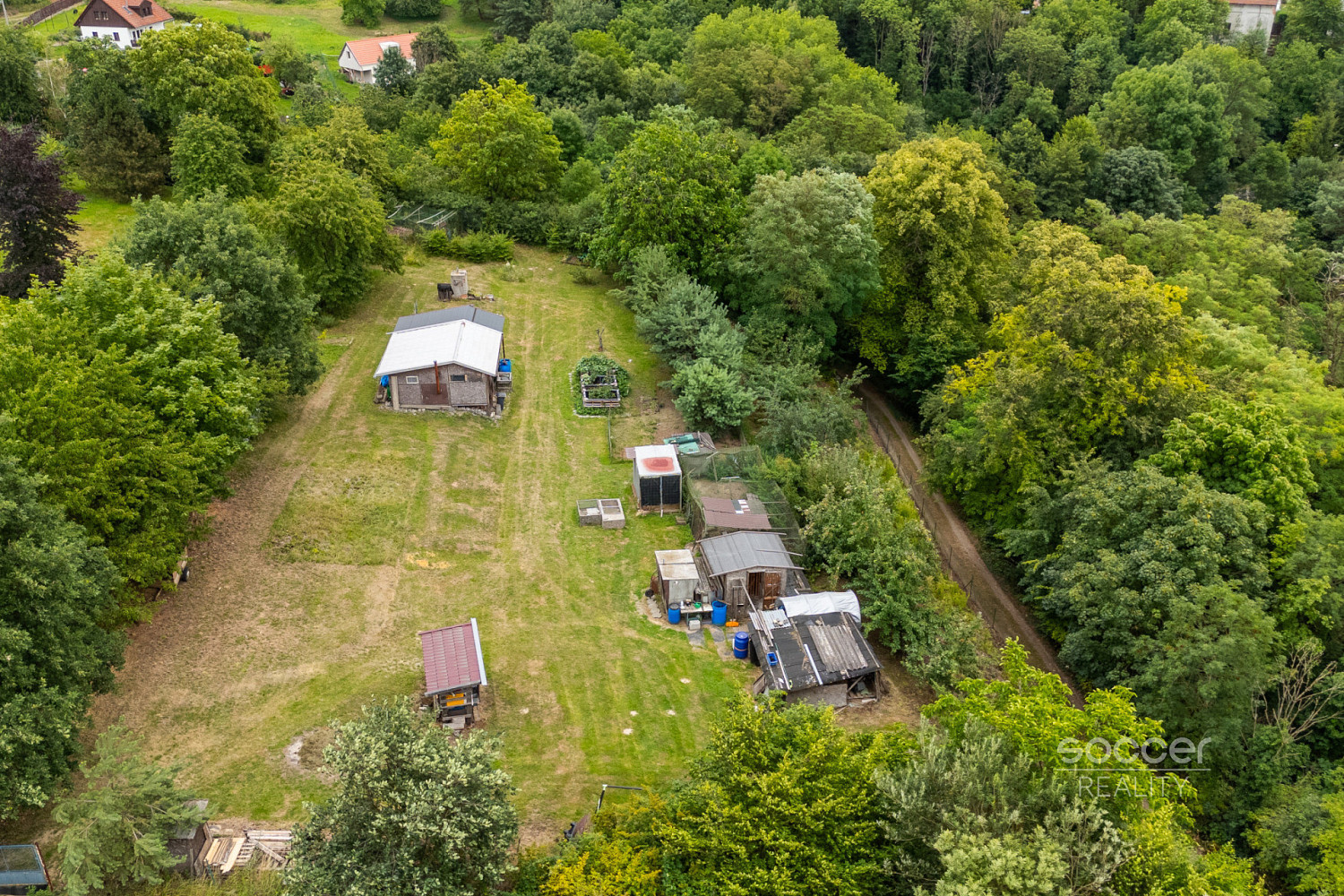 Prodej stavebního pozemku 3 286 m² – fotografie 3