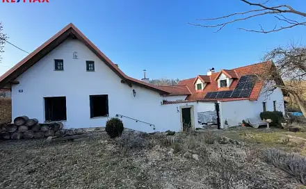 Prodej domu 169 m² s pozemkem 270 m², Lhotka, okres Jihlava