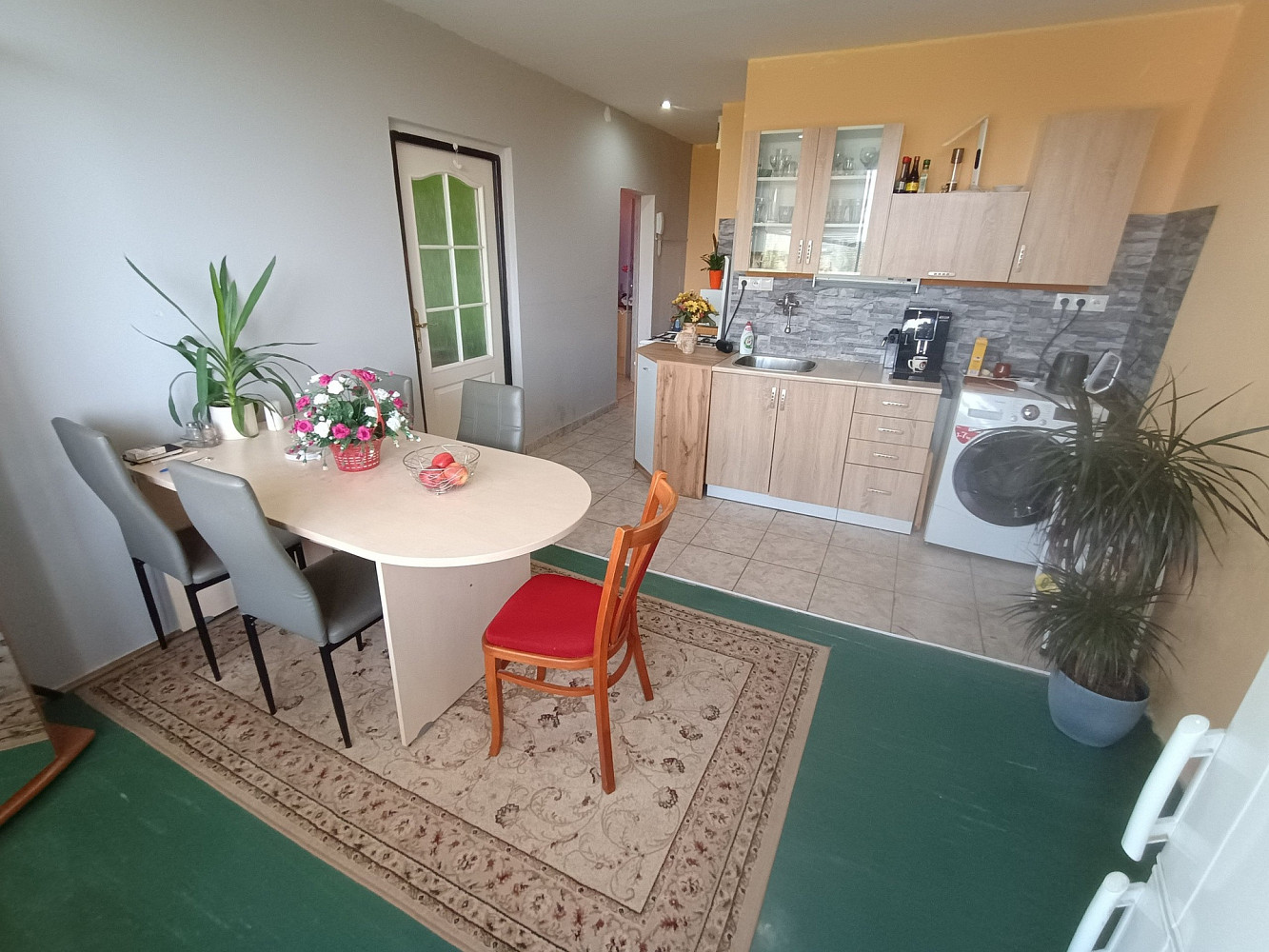Prodej bytu 2+1 64 m² – fotografie 3