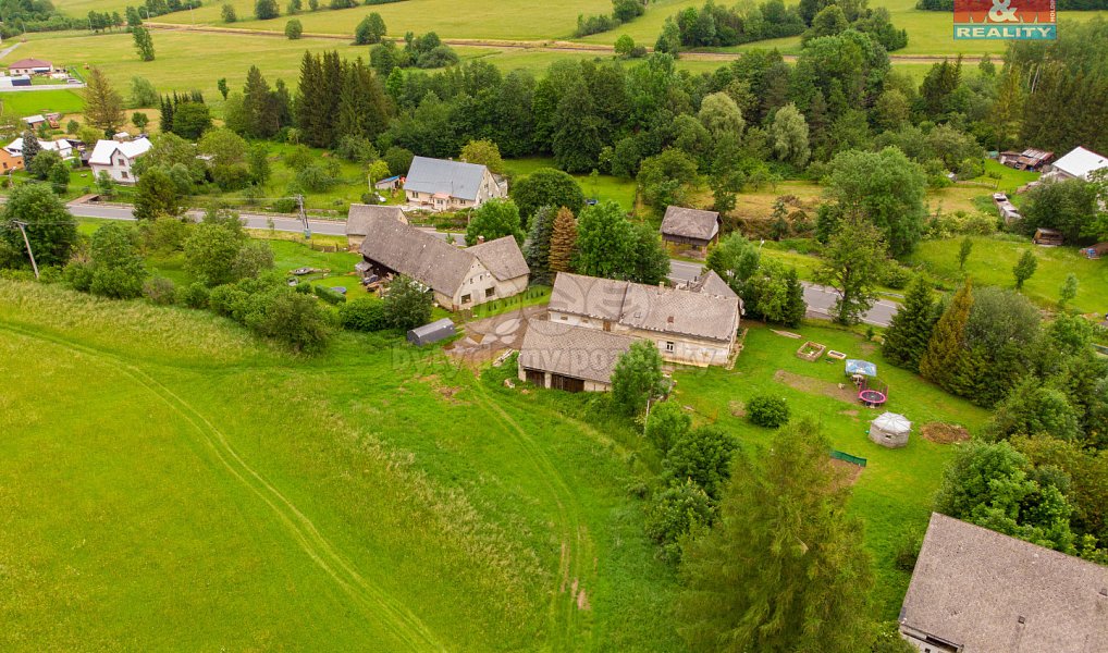 Prodej stavebního pozemku 1 442 m², Vápenná – náhled fotky 5