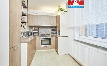 Pronájem bytu 3+1 67 m², Minská, Tábor