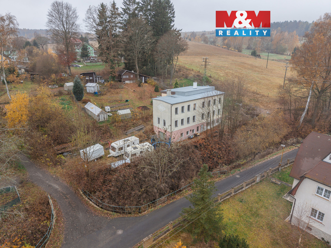 Prodej nájemního domu, činžáku 312 m²