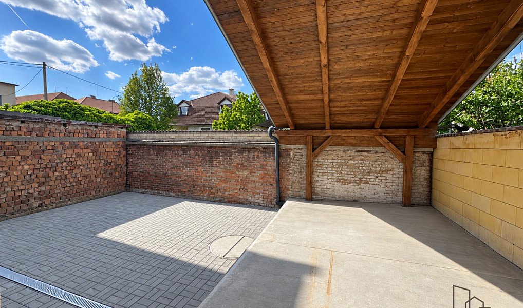 Prodej domu 133 m² s pozemkem 160 m², Hodonín – náhled fotky 25