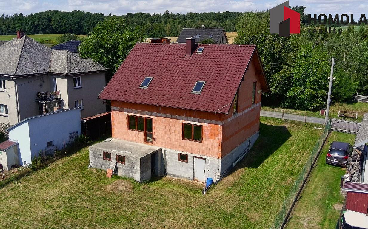 Prodej domu 150 m² s pozemkem 1 366 m²