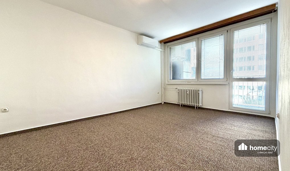Pronájem bytu 3+1, 76 m², Polabiny - Pardubice, Pardubice