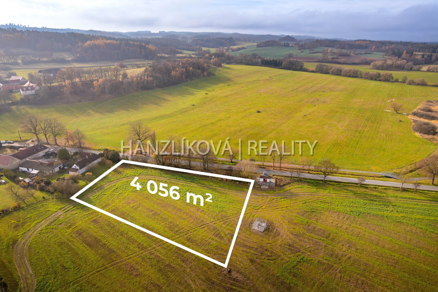 Prodej stavebního pozemku 4 056 m²