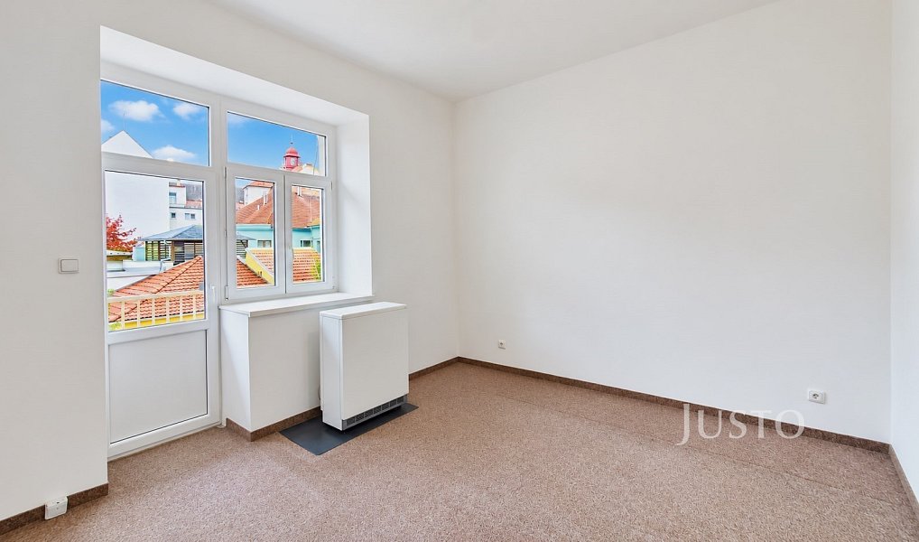 Pronájem bytu 2+1 76 m², Písek – náhled fotky 8