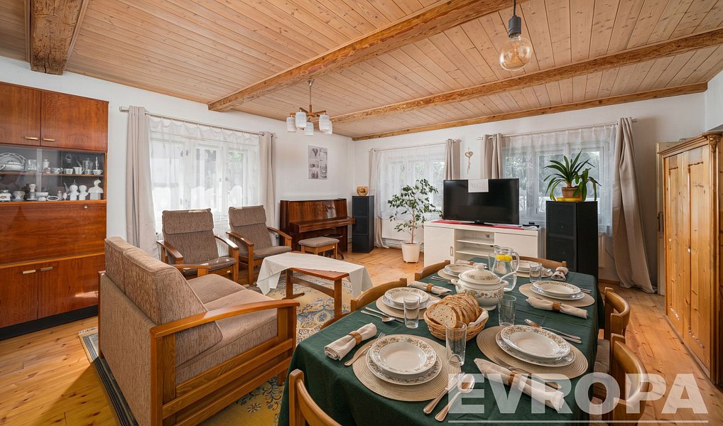 Prodej domu 200 m² s pozemkem 359 m², Vrchlabí – náhled fotky 3