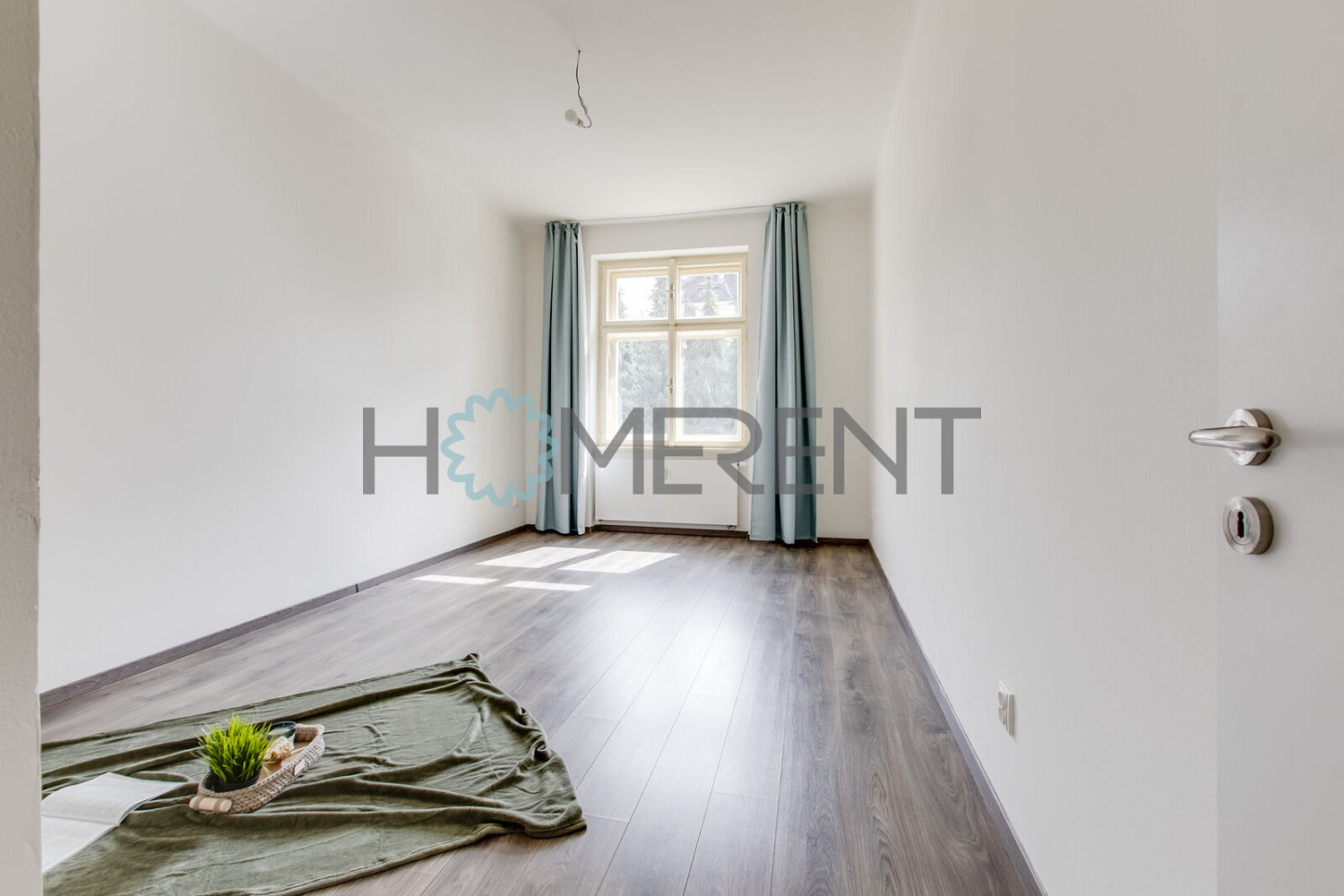 Pronájem bytu 2+kk 48 m² – fotografie 3
