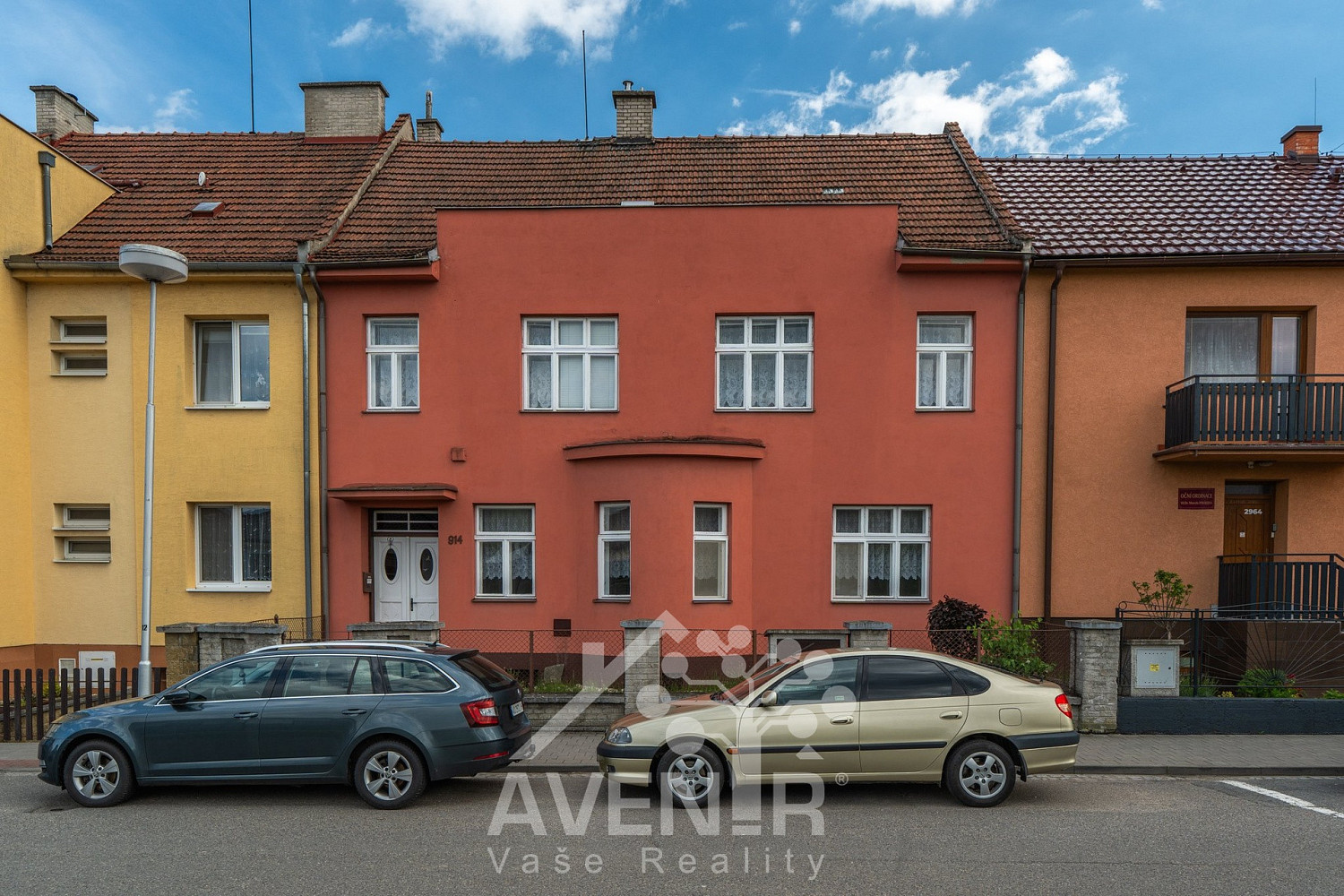 Prodej obchodních prostor 244 m²