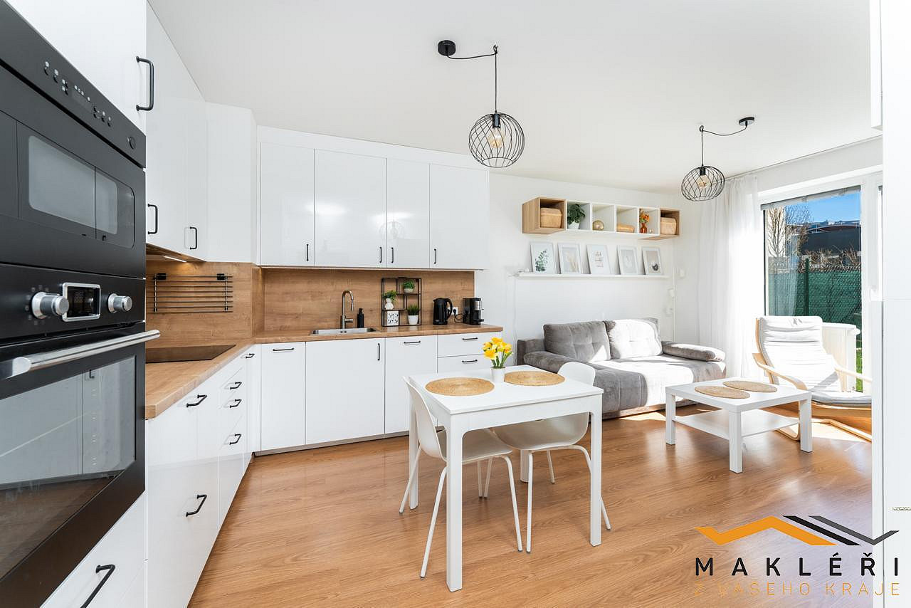 Pronájem bytu 2+kk 48 m²