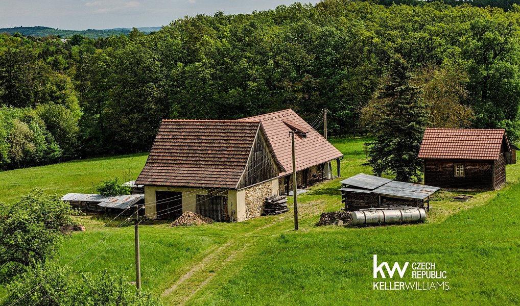 Prodej domu 270 m² s pozemkem 2 619 m², Hřebečníky – náhled fotky 3