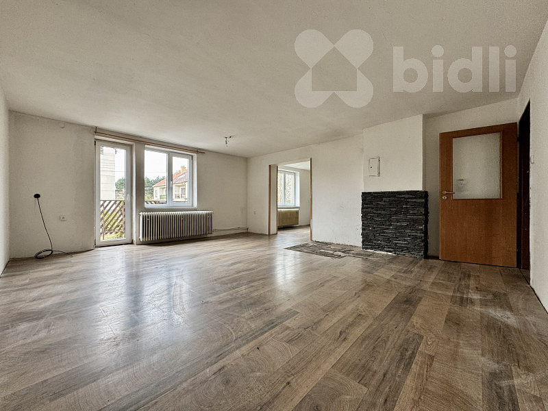 Prodej domu 250 m² s pozemkem 652 m² — photo 2
