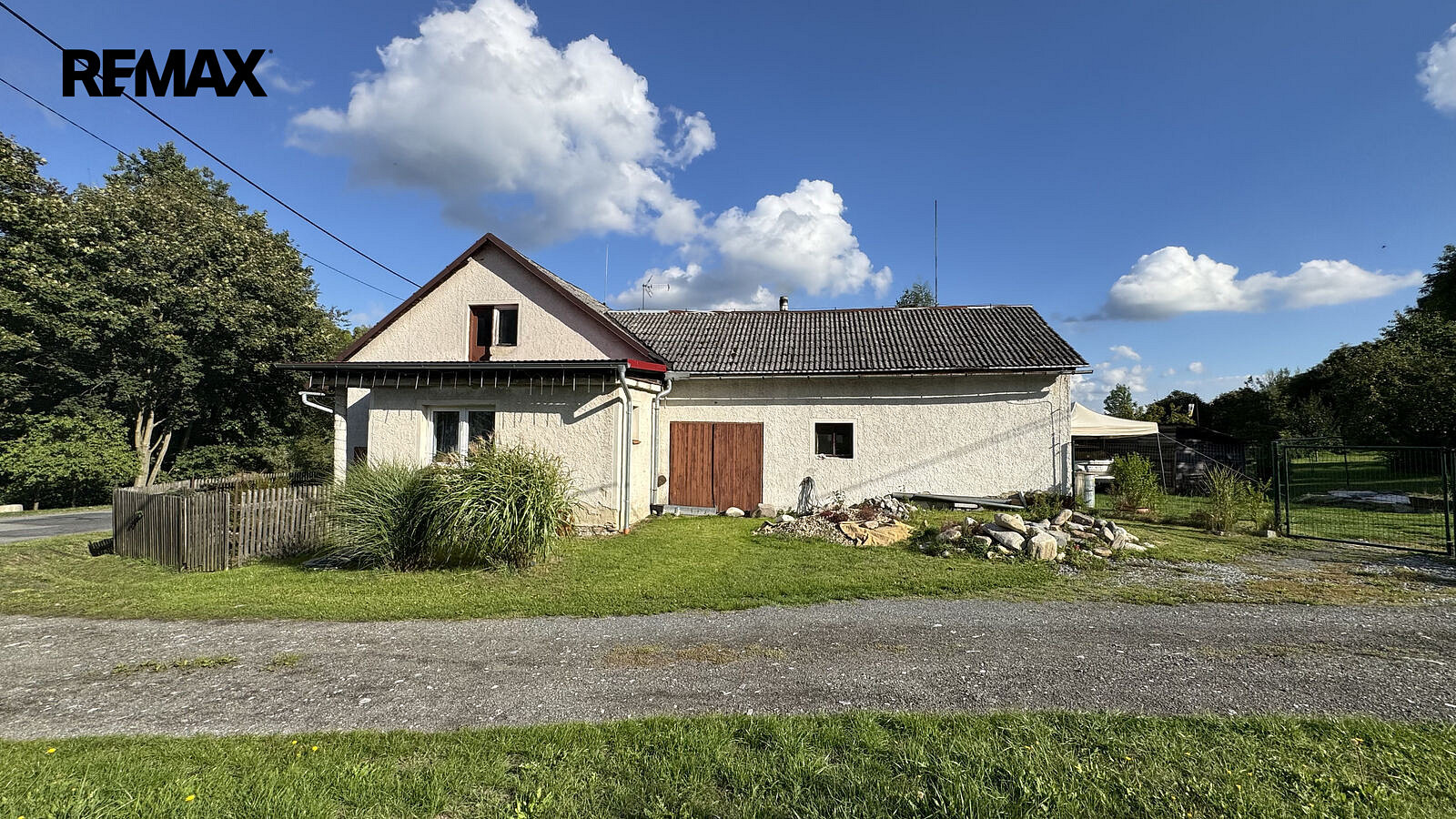 Prodej domu 200 m² s pozemkem 1 559 m²