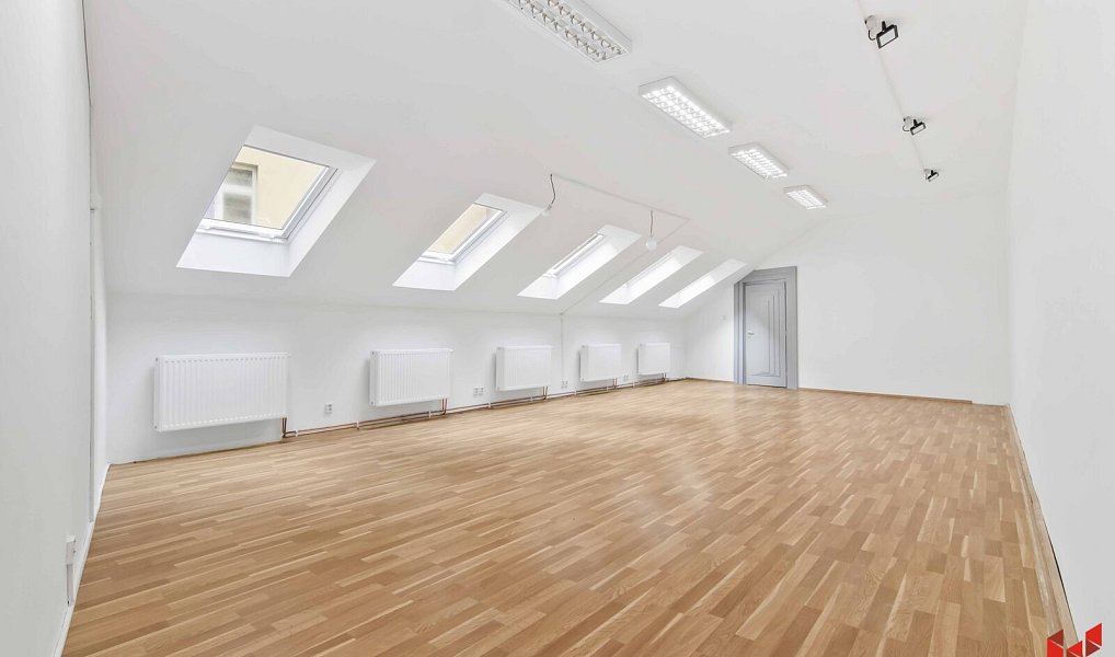 Prodej kanceláře 146 m², Praha – náhled fotky 8