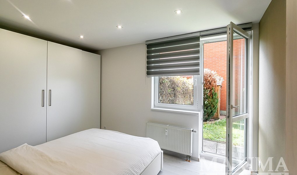 Pronájem bytu 2+kk 50 m², Praha – náhled fotky 3