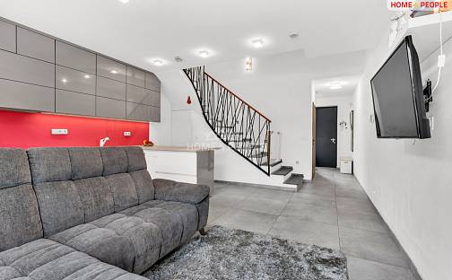 Prodej bytu 4+kk 125 m², Podzámecká, Praha 9 - Koloděje