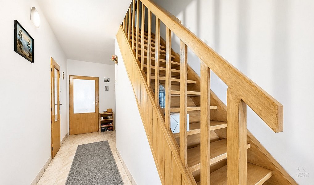 Prodej domu 177 m² s pozemkem 1 568 m², Žulová – náhled fotky 9