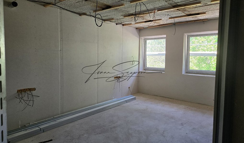Prodej ubytovacího objektu 1 948 m², Záblatí – náhled fotky 10