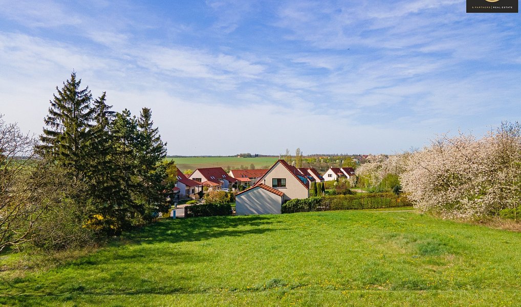 Prodej stavebního pozemku 819 m², Lidice – náhled fotky 6