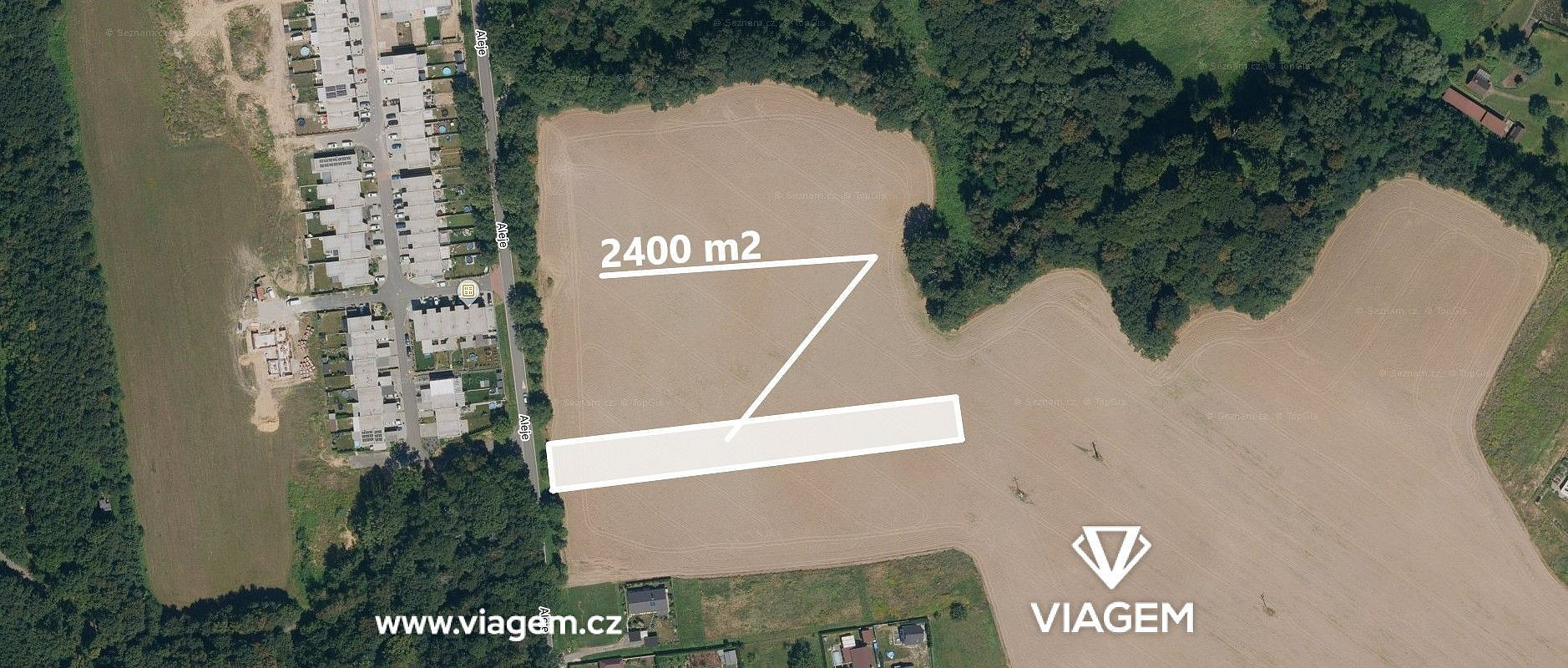 Prodej pole 2 400 m²