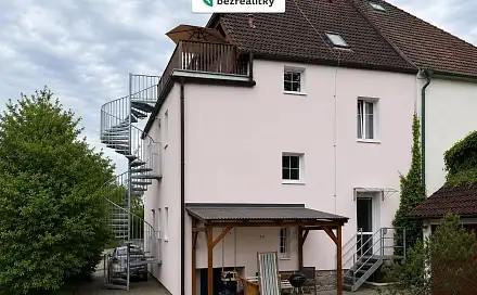 Prodej domu 270 m² s pozemkem 433 m², Jubilejní, Plzeň - Božkov