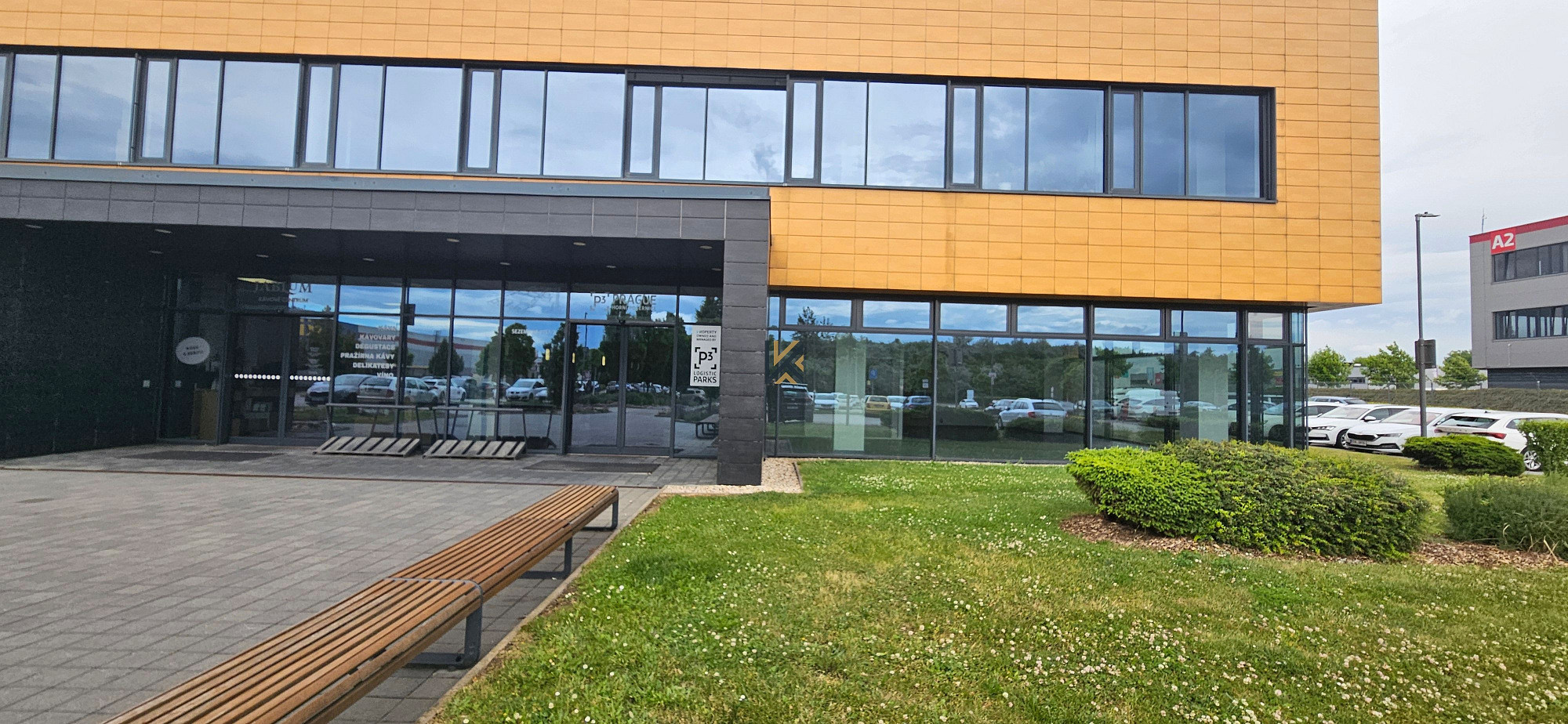 Pronájem kanceláře 152 m² – fotografie 4