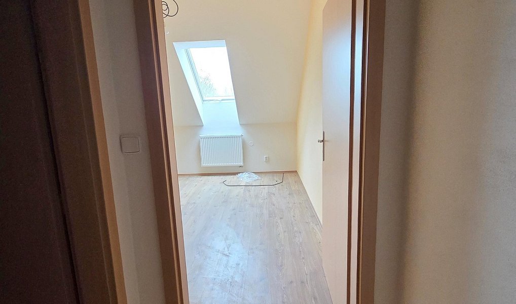 Prodej ubytovacího objektu 570 m², Drásov – náhled fotky 53
