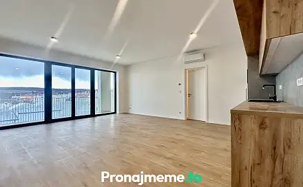 Pronájem bytu 4+kk 102 m², Vídeňská třída, Znojmo