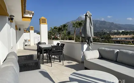 Prodej bytu 3+kk 90 m², Nueva Andalucía, Španělsko