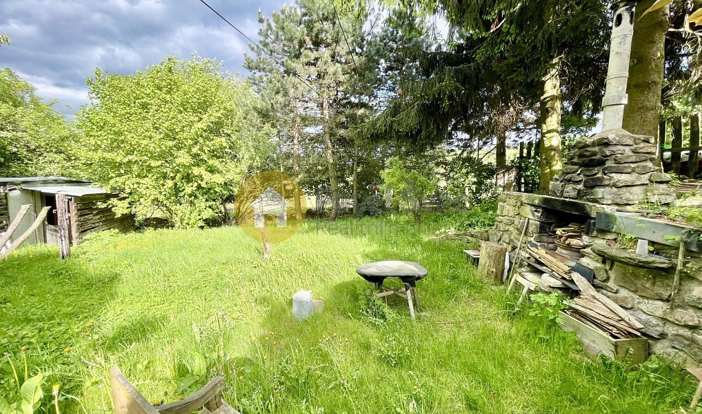Prodej stavebního pozemku 447 m², Radhostice – náhled fotky 9