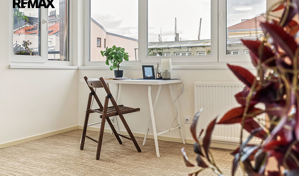 Prodej bytu 3+1 91 m², Praha – náhled fotky 46