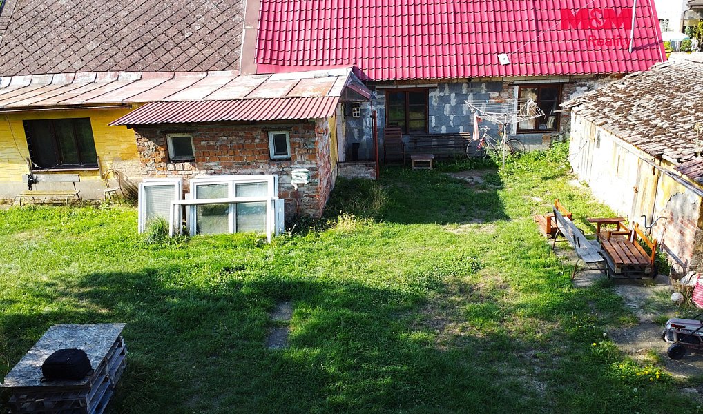 Prodej domu 75 m² s pozemkem 1 106 m², Hlízov – náhled fotky 2