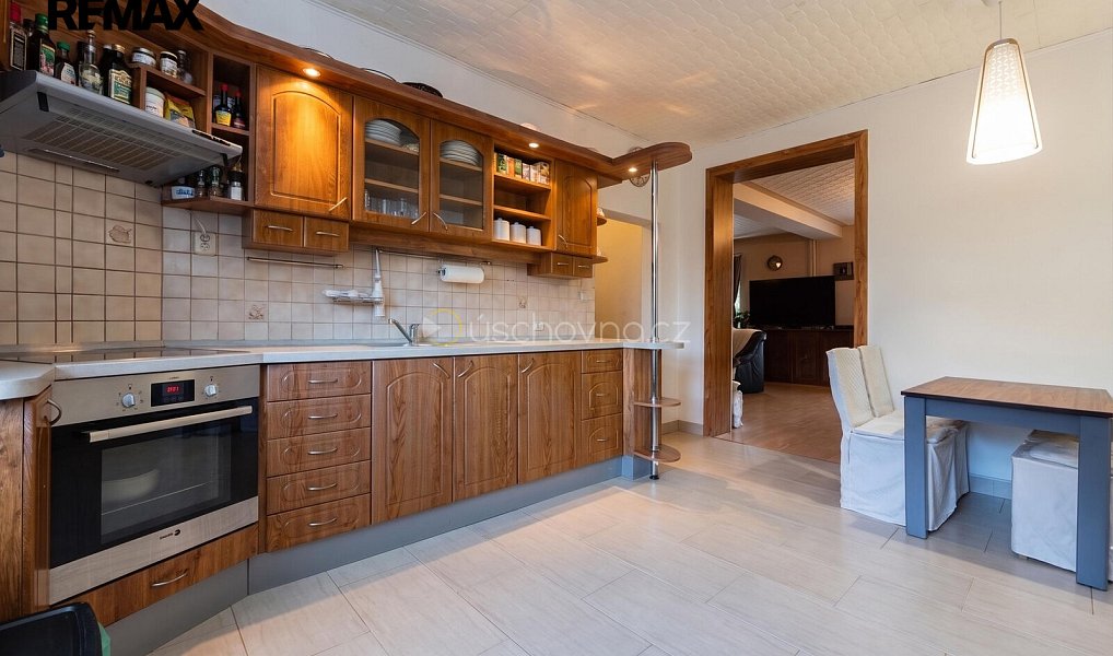 Prodej domu 124 m² s pozemkem 130 m², Chomutov – náhled fotky 3