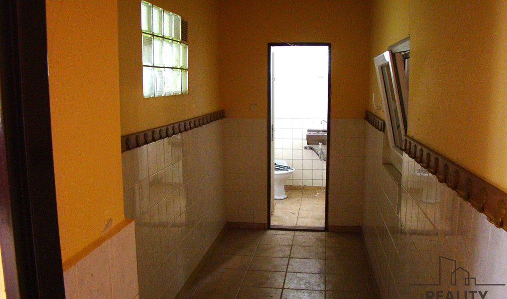 Pronájem komerčního objektu (jiného typu) 270 m², Smečno – náhled fotky 8